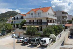Отель Apartment Hvar 8794a  Хвар
